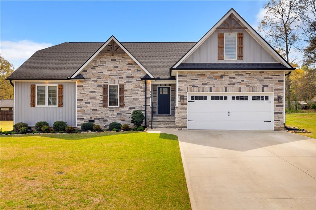181 Amberwood Drive, Anderson, SC 29621