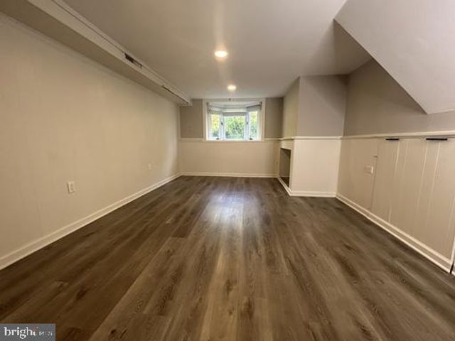 1114 WILSON RD, Wilmington, DE 19803