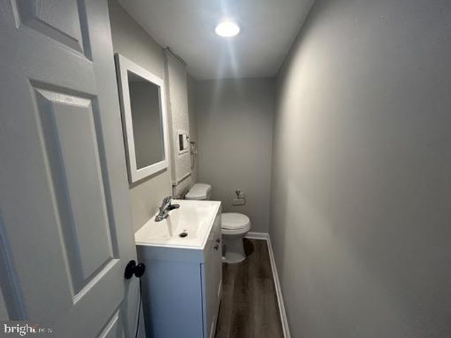 1114 WILSON RD, Wilmington, DE 19803