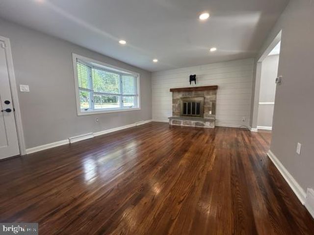 1114 WILSON RD, Wilmington, DE 19803