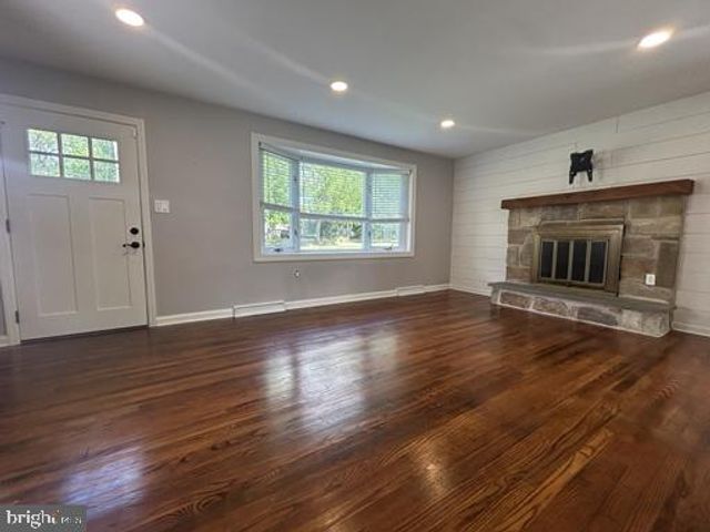 1114 WILSON RD, Wilmington, DE 19803