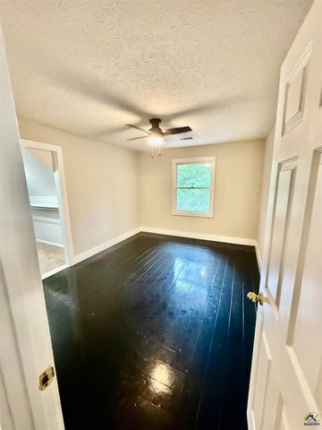 104 Bay View Road, Perry, GA 31069