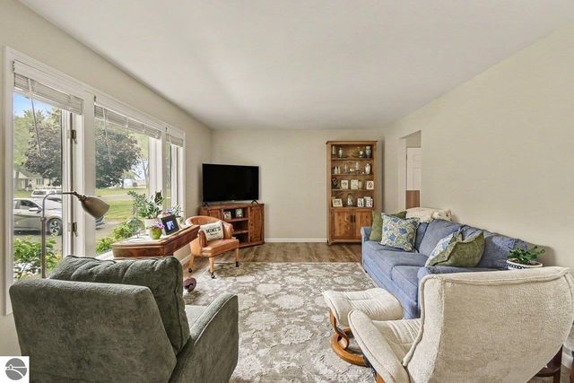 3414 Paulan Drive, Bay City, MI 48706