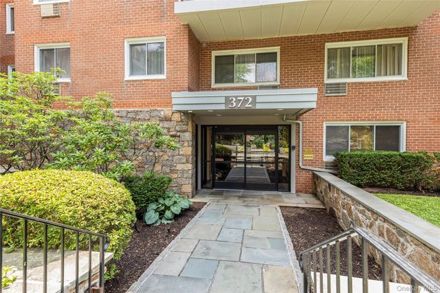 372 Central Park Avenue 2A, Scarsdale, NY 10583