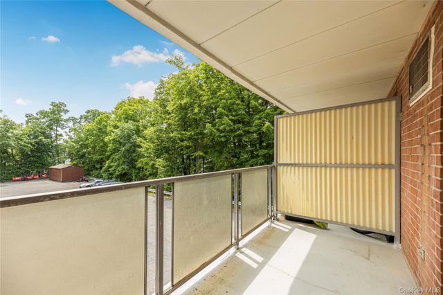 372 Central Park Avenue 2A, Scarsdale, NY 10583