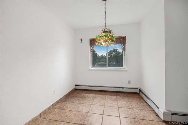 372 Central Park Avenue 2A, Scarsdale, NY 10583