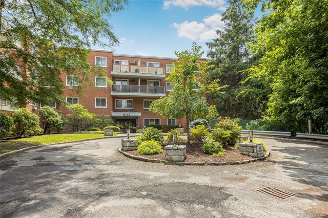 372 Central Park Avenue 2A, Scarsdale, NY 10583