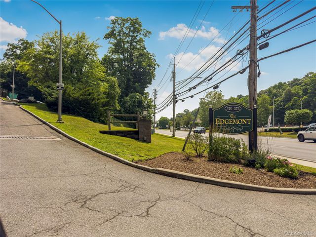 372 Central Park Avenue 2A, Scarsdale, NY 10583