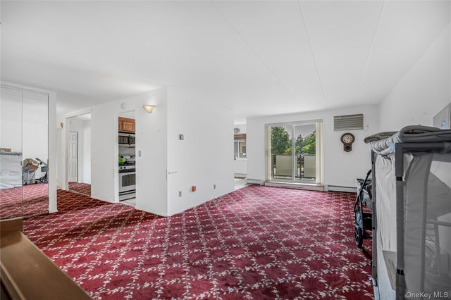 372 Central Park Avenue 2A, Scarsdale, NY 10583