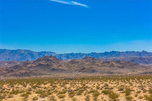 0 Wind Song Avenue, Joshua Tree, CA 92252