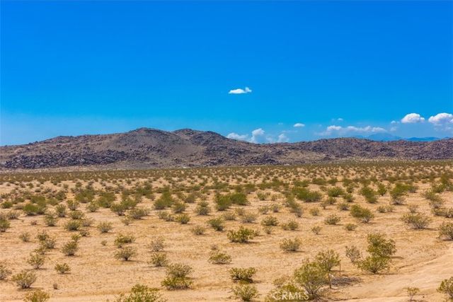 0 Wind Song Avenue, Joshua Tree, CA 92252