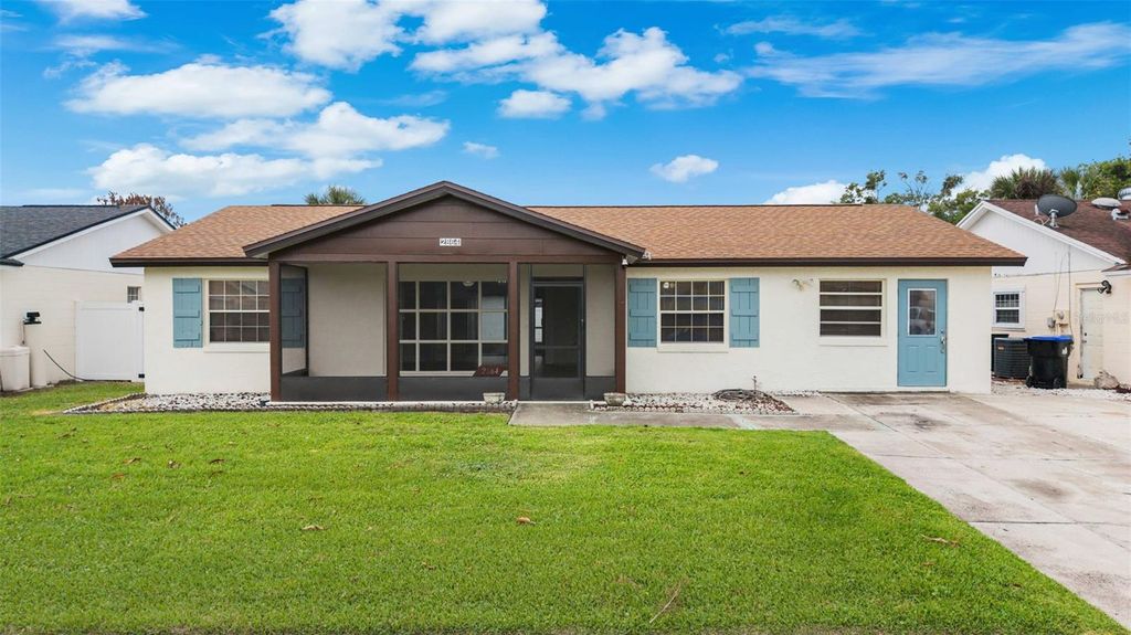 Image 1 of property listing at 2864 GRAND BEND COURT, Orlando, FL 32837