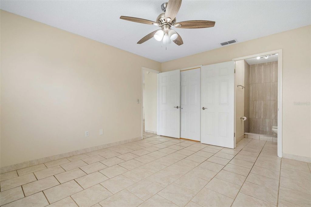 Image 15 of property listing at 2864 GRAND BEND COURT, Orlando, FL 32837