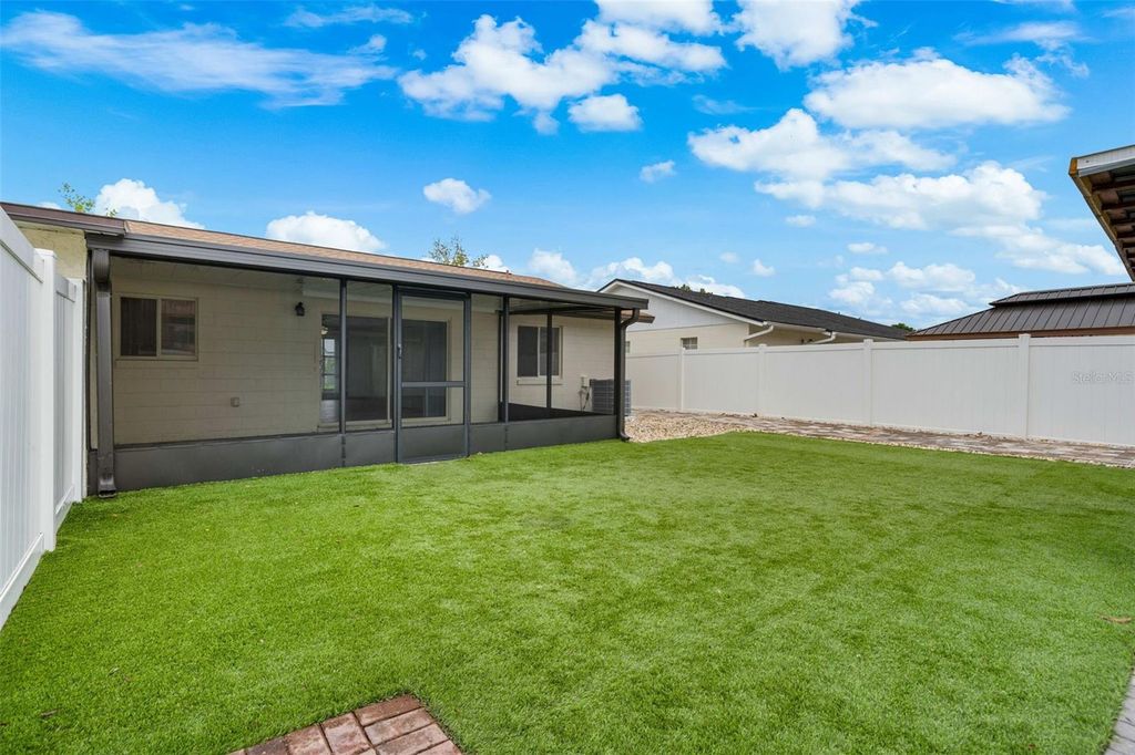 Image 23 of property listing at 2864 GRAND BEND COURT, Orlando, FL 32837