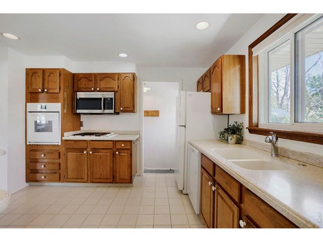 230 Agate Way, Broomfield, CO 80020