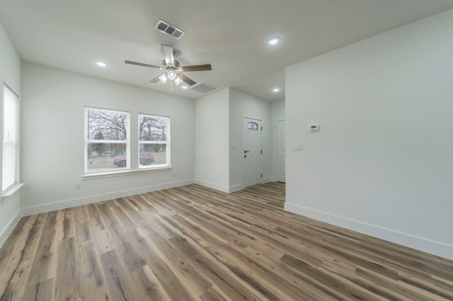 14959 Paladin Road, Log Cabin, TX 75148