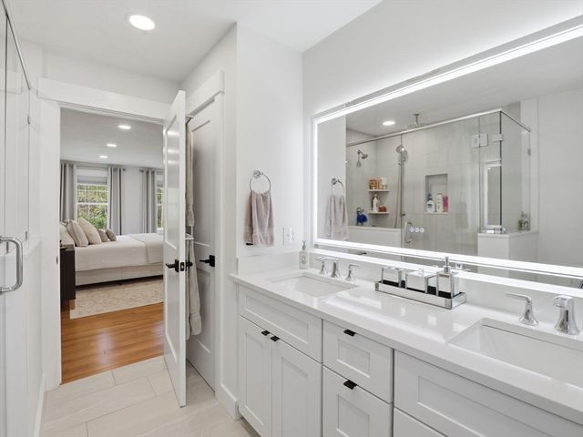 1 Smith Rd, Sutton, MA 01590