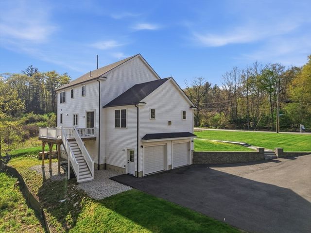 1 Smith Rd, Sutton, MA 01590
