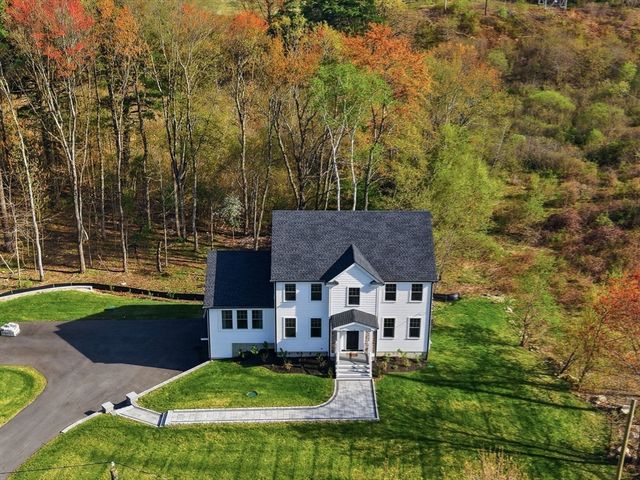 1 Smith Rd, Sutton, MA 01590