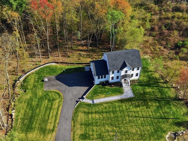 1 Smith Rd, Sutton, MA 01590