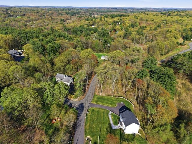1 Smith Rd, Sutton, MA 01590