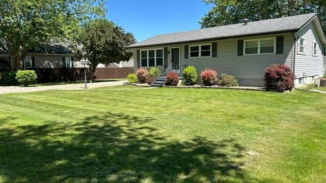 965 Mulhollen Drive, Monroe, MI 48161