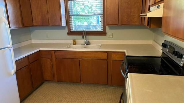 965 Mulhollen Drive, Monroe, MI 48161