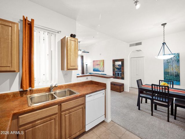 2929 W YORKSHIRE Drive 2015, Phoenix, AZ 85027
