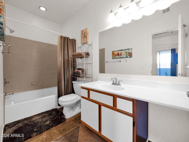 2929 W YORKSHIRE Drive 2015, Phoenix, AZ 85027