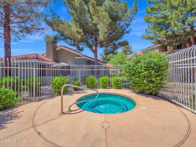 2929 W YORKSHIRE Drive 2015, Phoenix, AZ 85027