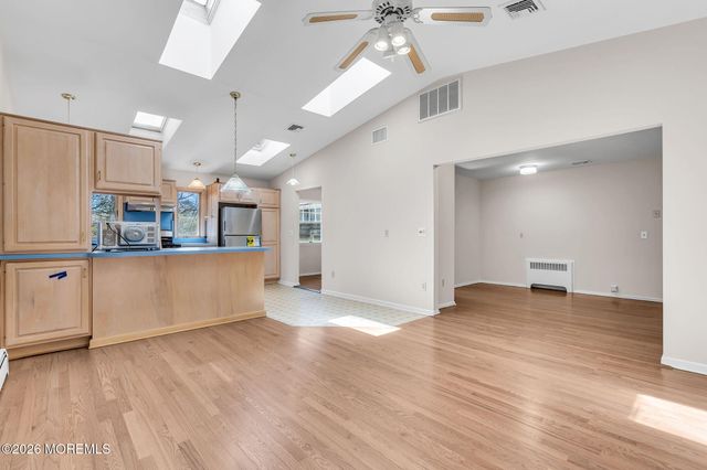 30 Shady Nook Drive, Toms River, NJ 08755