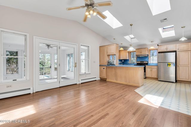 30 Shady Nook Drive, Toms River, NJ 08755