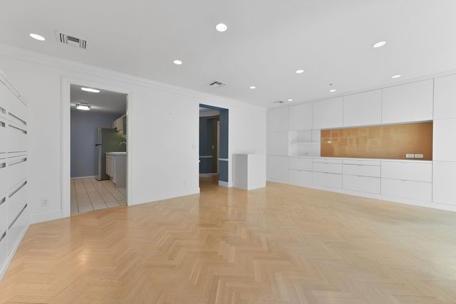 300 Boylston 714, Boston, MA 02116