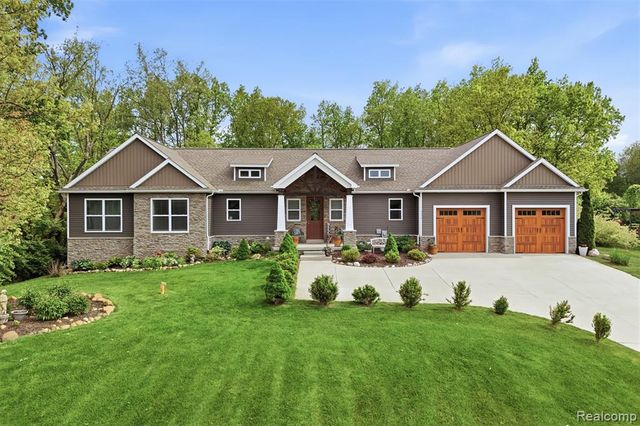 4172 Prairie Rose Drive, Howell, MI 48843