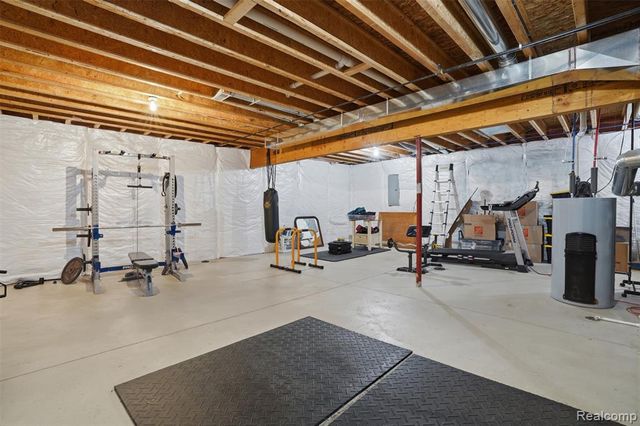 4172 Prairie Rose Drive, Howell, MI 48843