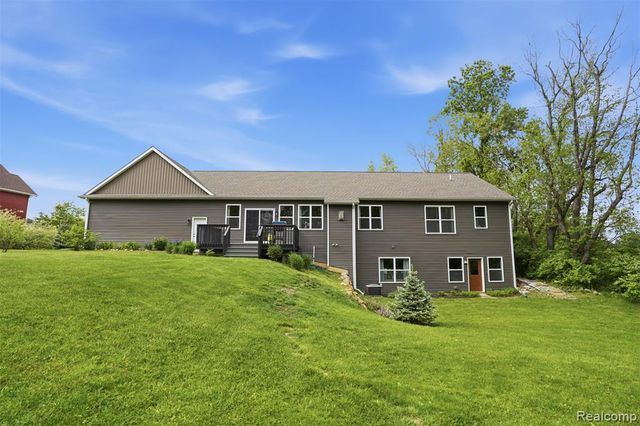 4172 Prairie Rose Drive, Howell, MI 48843