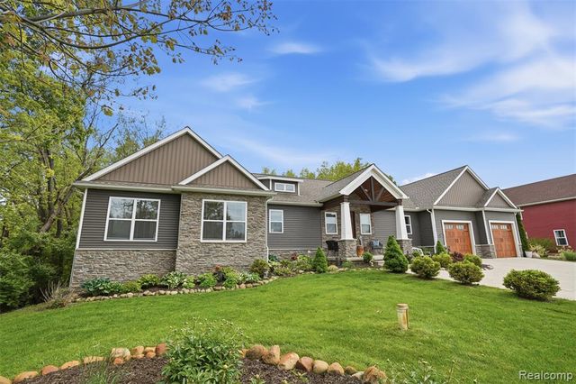 4172 Prairie Rose Drive, Howell, MI 48843