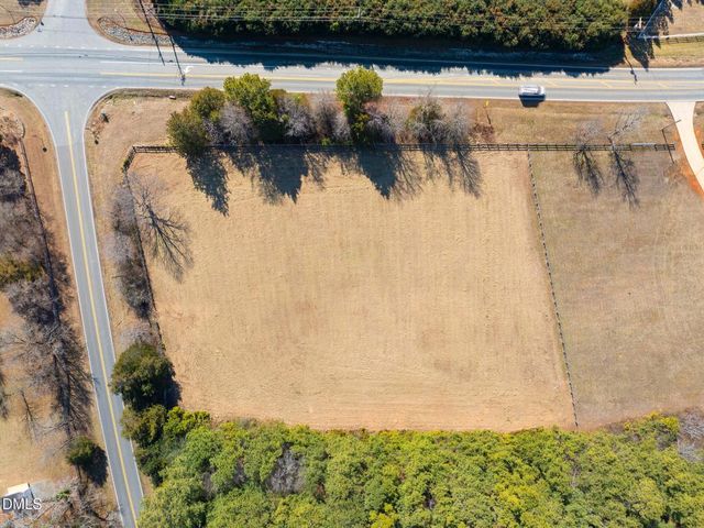 2a Dairyland Road, Chapel Hill, NC 27516