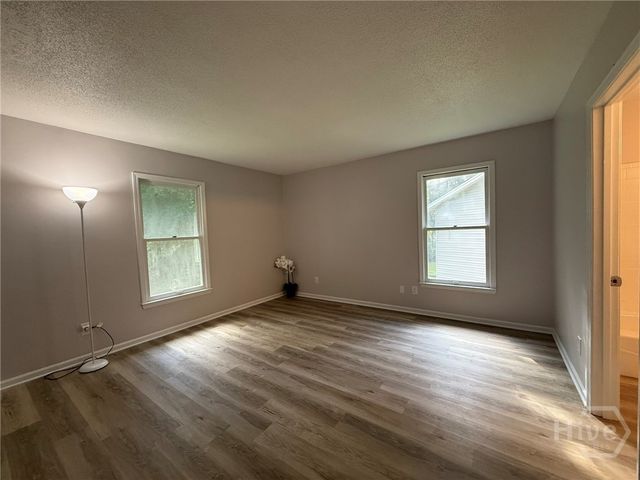 12 Cromwell Place, Savannah, GA 31410