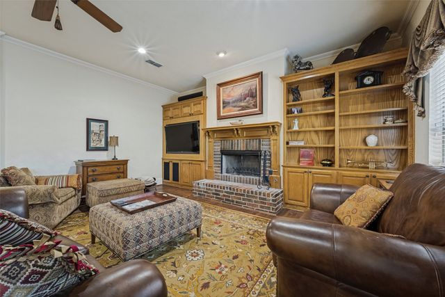 3824 La Mancha Lane, Denton, TX 76205