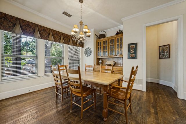 3824 La Mancha Lane, Denton, TX 76205