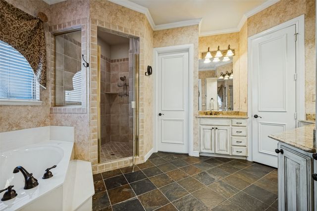 3824 La Mancha Lane, Denton, TX 76205