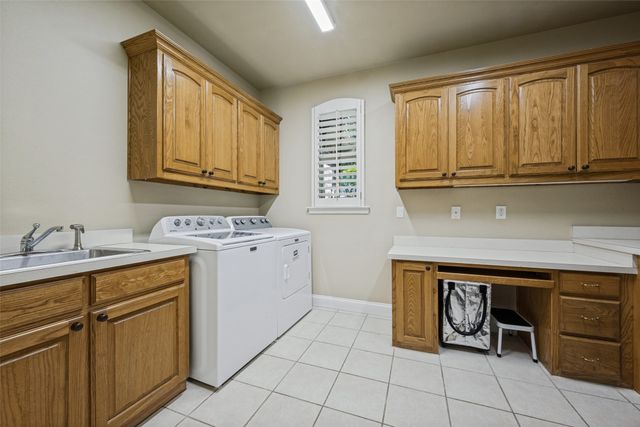 3824 La Mancha Lane, Denton, TX 76205