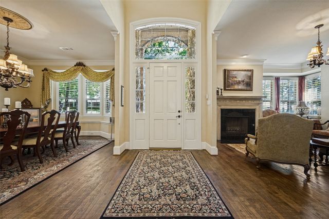 3824 La Mancha Lane, Denton, TX 76205