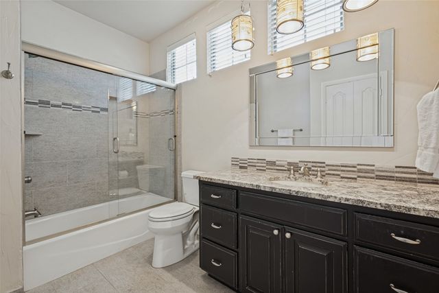 3824 La Mancha Lane, Denton, TX 76205