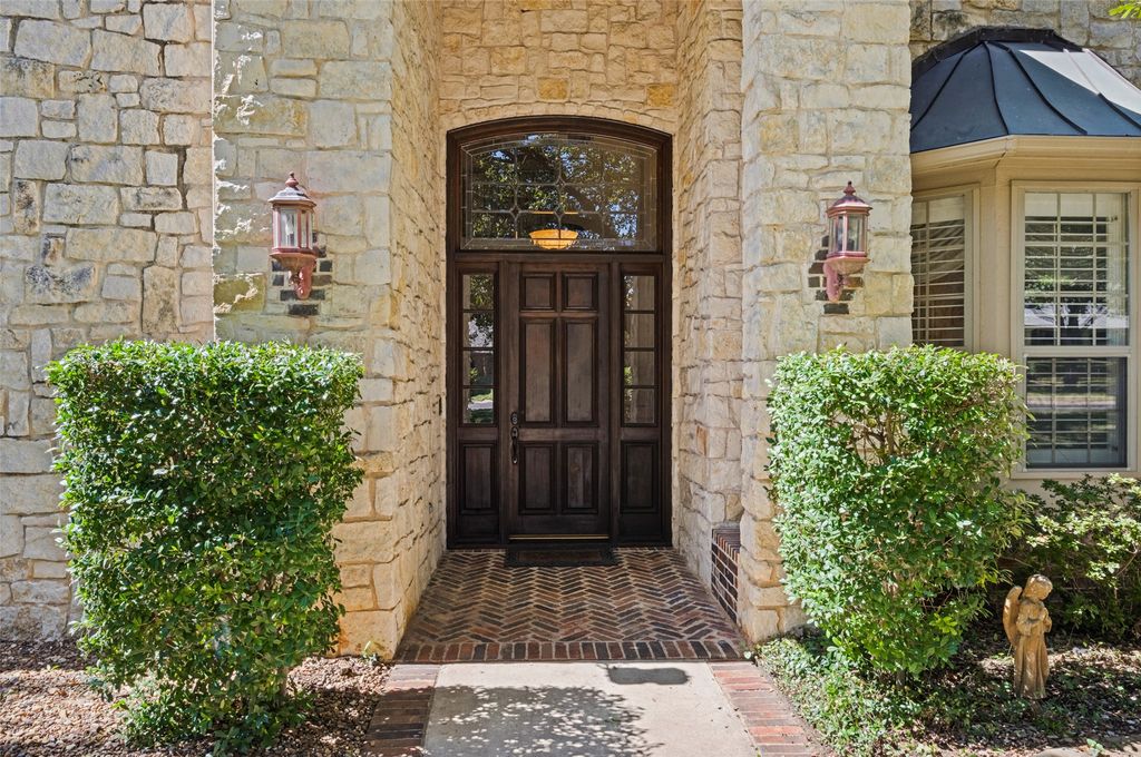 3824 La Mancha Lane, Denton, TX 76205 — photo 2
