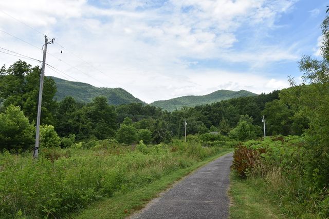 126 Bolo Lane, Hayesville, NC 28904