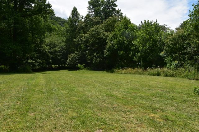 126 Bolo Lane, Hayesville, NC 28904