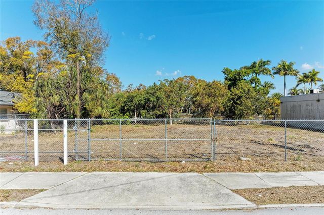 1923 5TH STREET, Sarasota, FL 34236