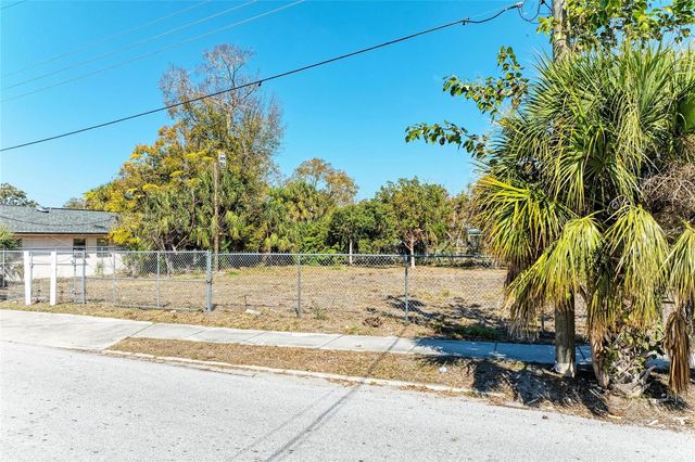 1923 5TH STREET, Sarasota, FL 34236